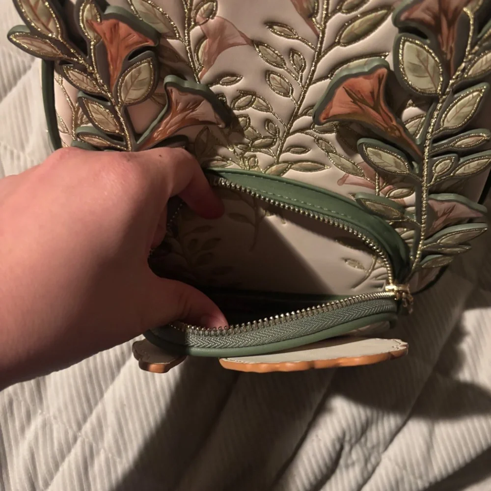 Loungefly BoxLunch exclusive Groot mini backpack - Picture 6 of 10